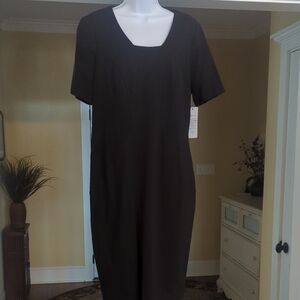 Nue by Shani Black Sheath Mini Dress Scoop Neck Body Architecture